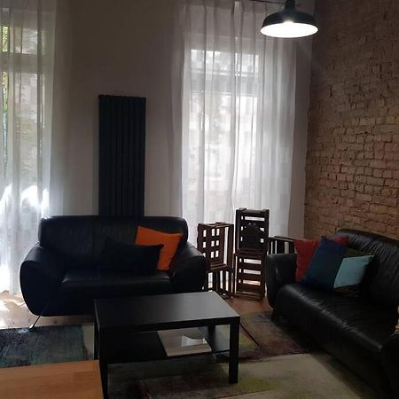 Tempelhoferfeld Apartment Berlin Luaran gambar