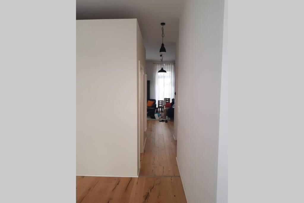 Tempelhoferfeld Apartment Berlin Luaran gambar